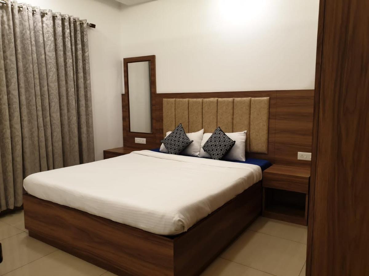 Eerus Den - A Luxurious 2 Bedroom Apartment By Leela Homes 아르포라 외부 사진